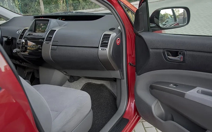 Toyota Prius cena 27999 przebieg: 270000, rok produkcji 2009 z Elbląg małe 667